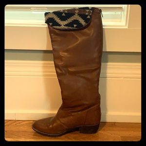 Super cute tall winter boots!